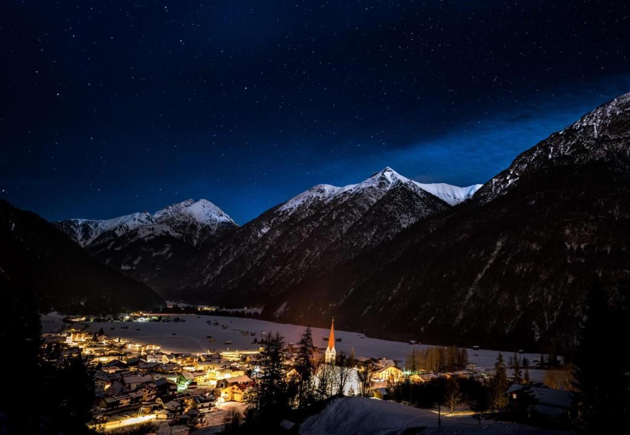 Die Holzgauerin Buitenkant foto